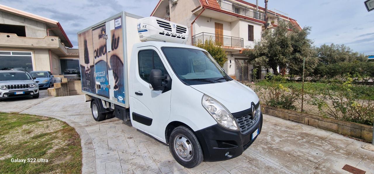 Renault Master T35 2.3 dCi/130 ISOTERMICO