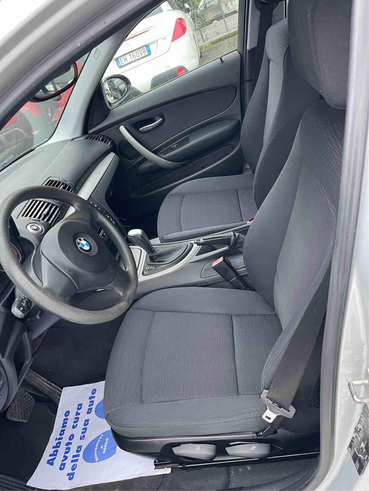 BMW 118 D - 5 PORTE - ELETTA - CAMBIO AUTOMATICO