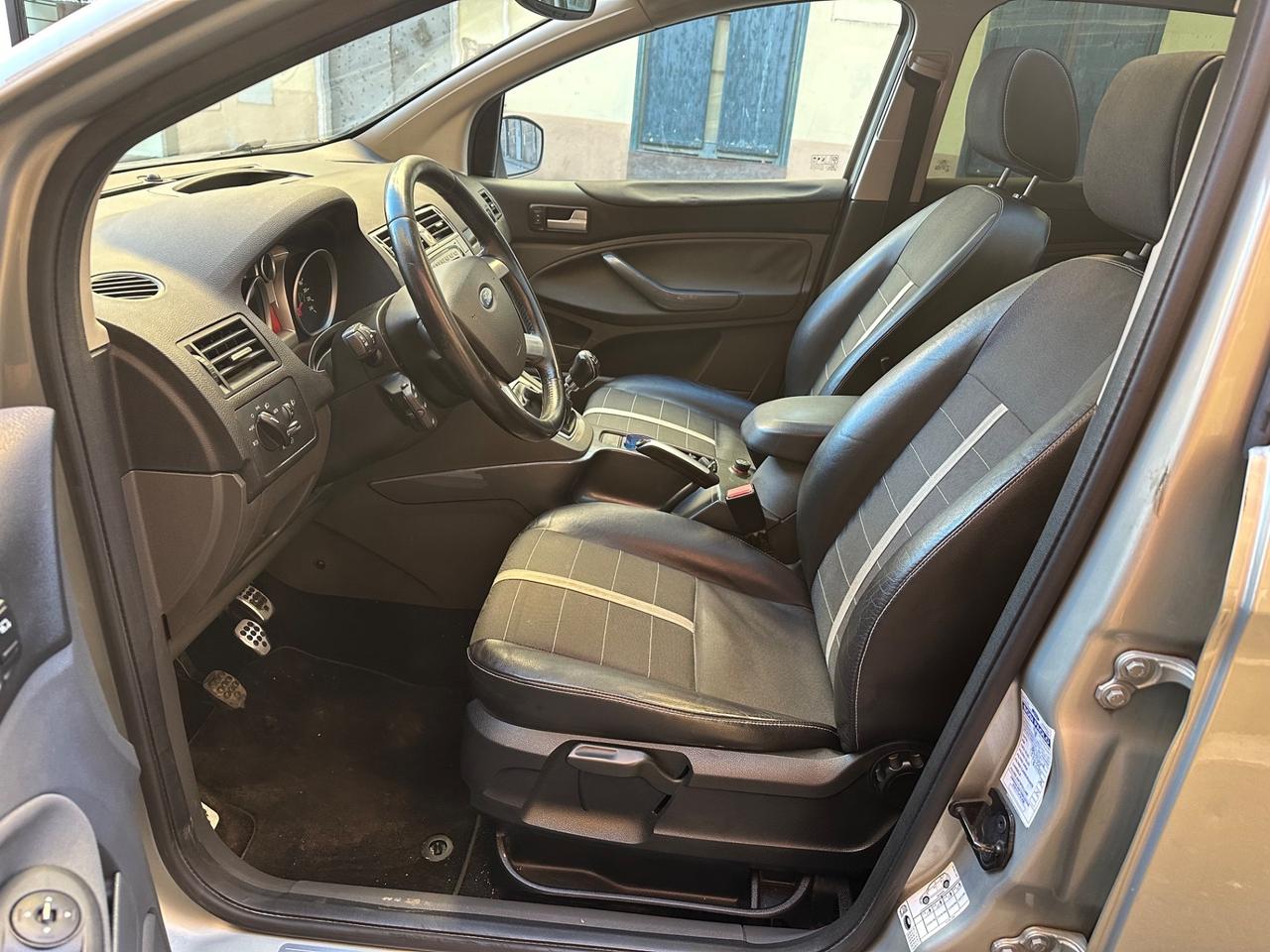 Ford Kuga 2.0 TDCi 136 CV 4WD Titanium DPF