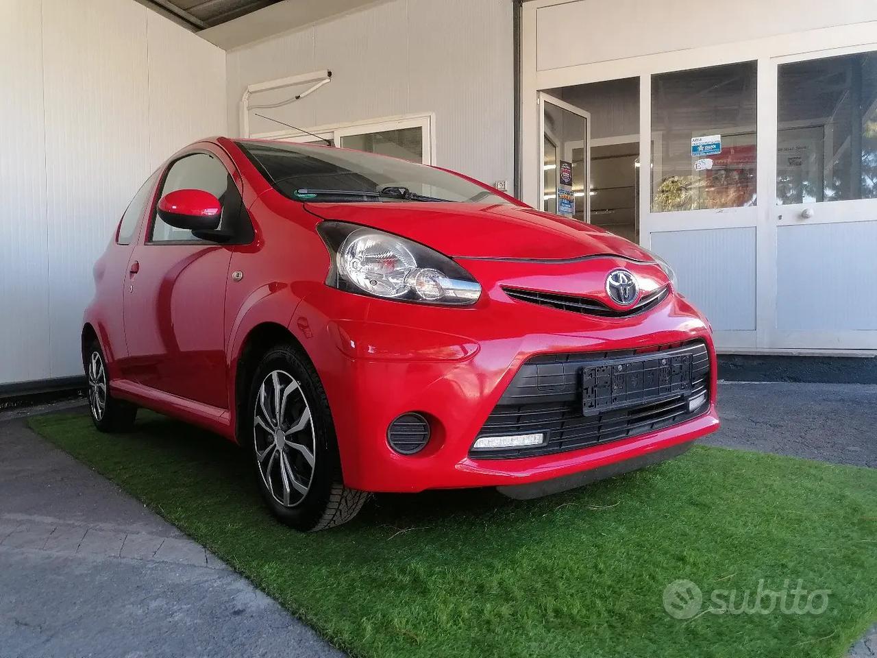 TOYOTA AYGO 1.0 BENZINA - PERFETTA PER NEOPATEN