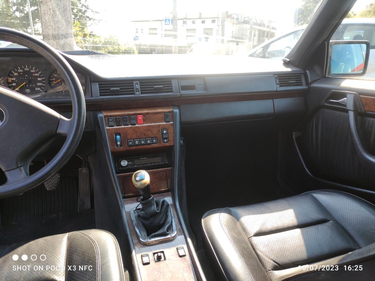 Mercedes-benz 200 MERCEDES BENZ AG 124 200 TE