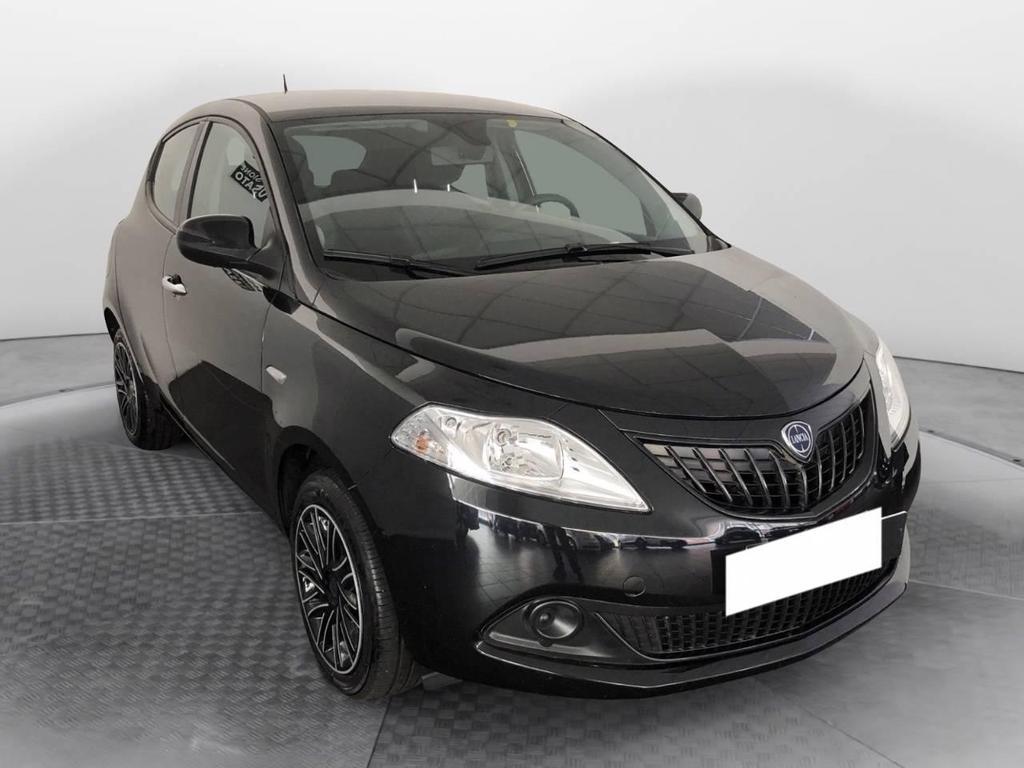 Lancia Ypsilon 1.0 FireFly Hybrid Gold Plus