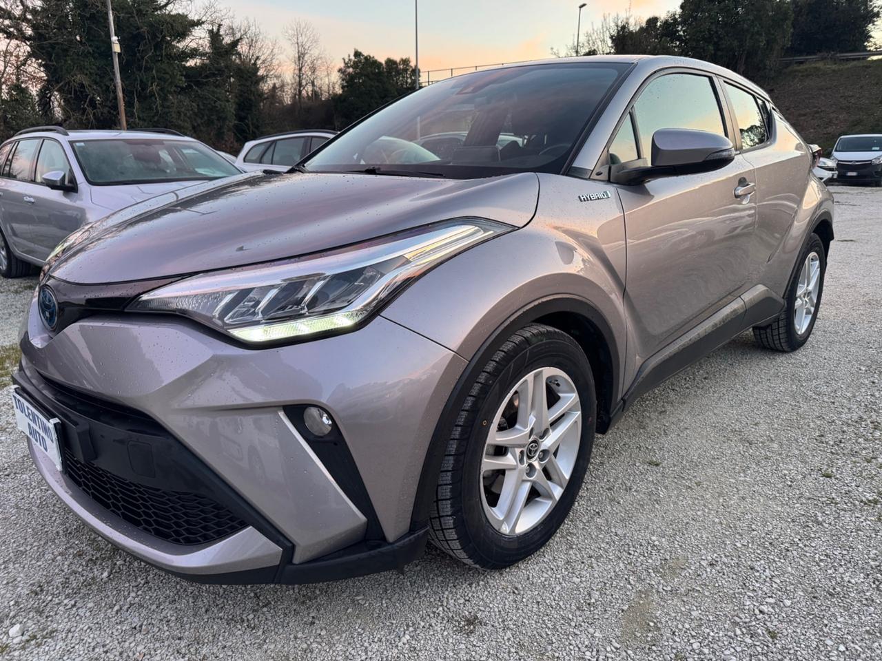Toyota C-HR 1.8 Hybrid 122Cv E-CVT Business