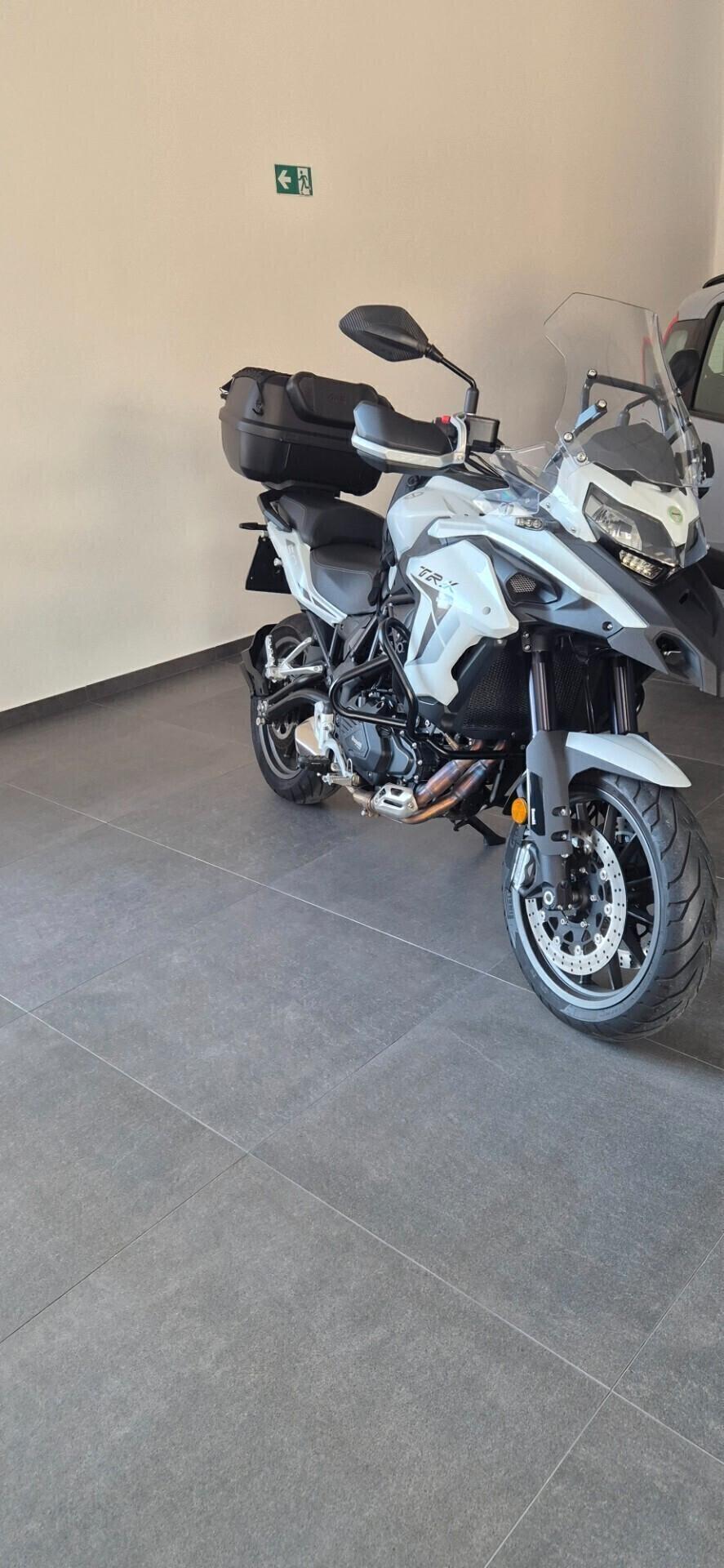 Benelli 500 Quattro TRK502