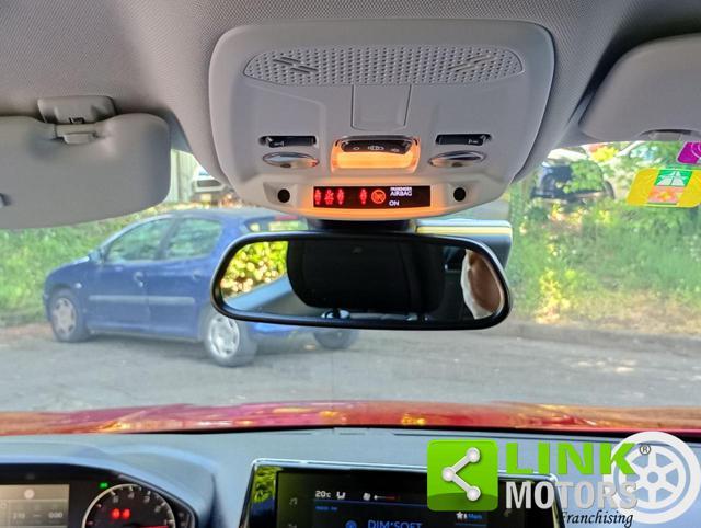 PEUGEOT 2008 PureTech 100 S&S Active