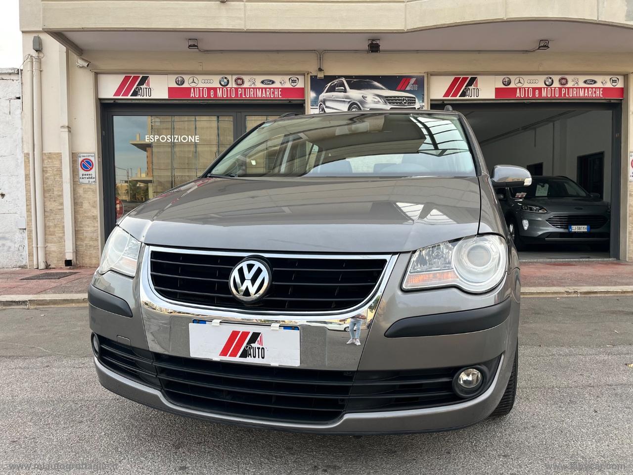 VOLKSWAGEN Touran 2.0 Highline Ecofuel