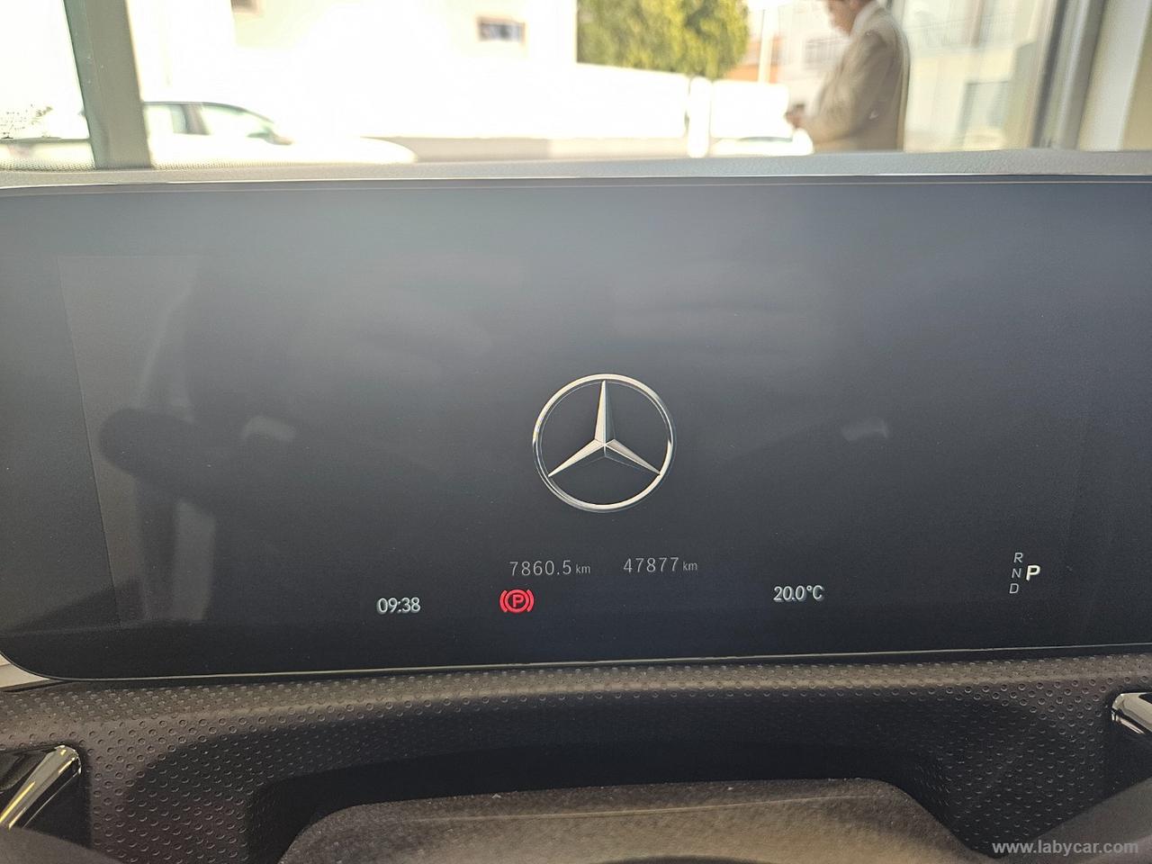 MERCEDES-BENZ A 200 d Automatic Premium Plus AMG Line