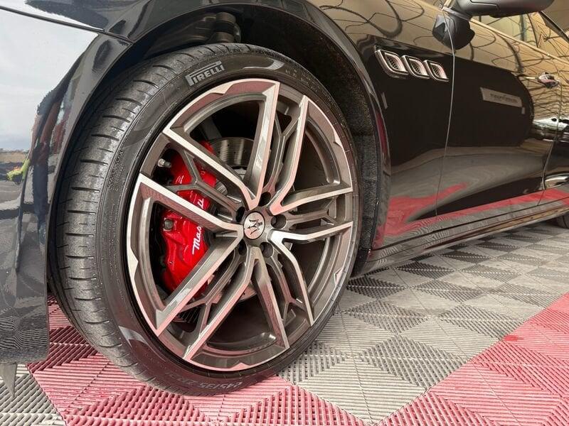 Maserati Quattroporte 3.0 V6 Q4 430cv Modena automatica