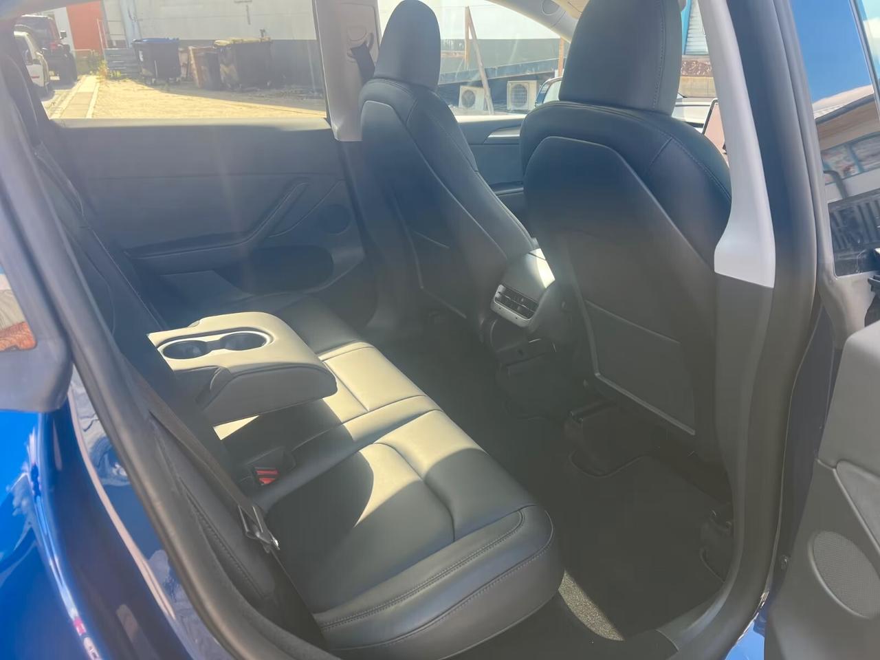 Tesla Model Y DUAL MOTOR AWD 19" GUIDA DI 2°LIVELLO CAMERA 360° SEDILI ELETTRICI RISCALDATI TETTO PANORAMICO