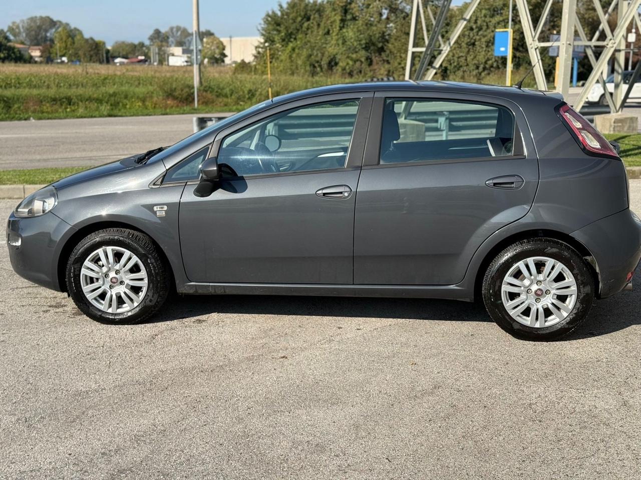 Fiat Punto 1.3 MJT II 75 CV 5 porte Street