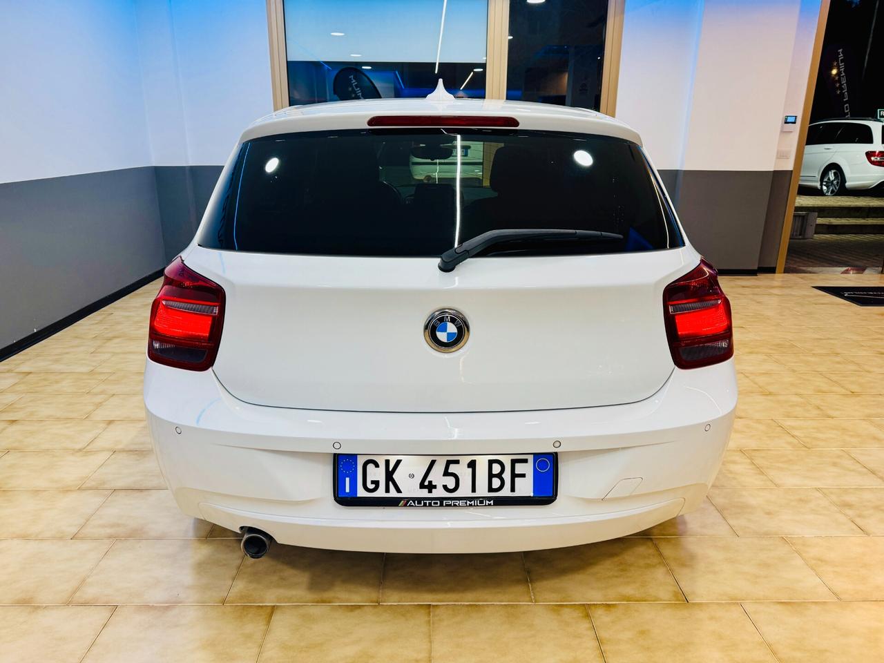 BMW 114d Sport 95CV 1.6 Diesel 5Porte LED/Navi/BT/PDC
