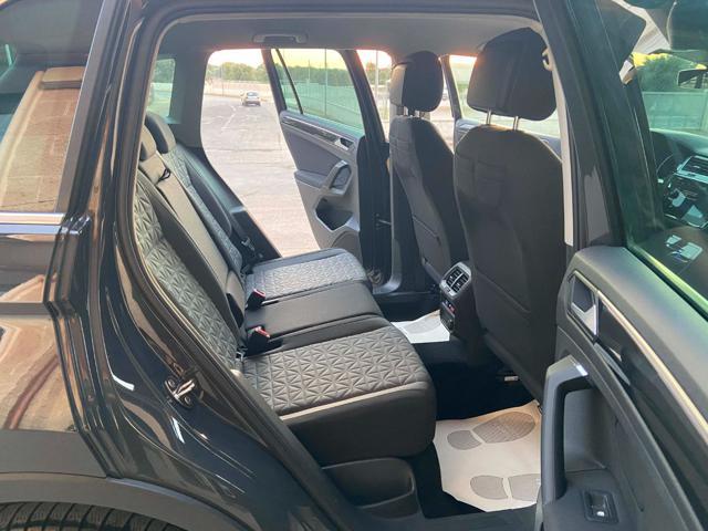 VOLKSWAGEN Tiguan 2.0 TDI 150 CV SCR DSG Life