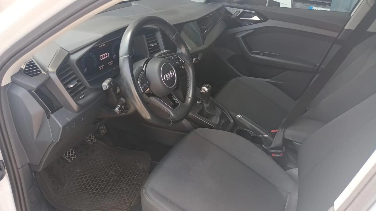 Audi A1 SPB 25 TFSI Identity Black