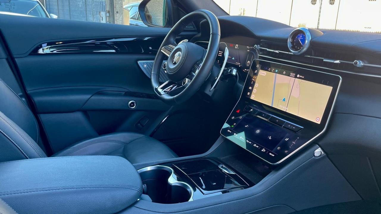 Maserati Grecale MHEV 300 CV AWD GT TETTO V.cockpit Full