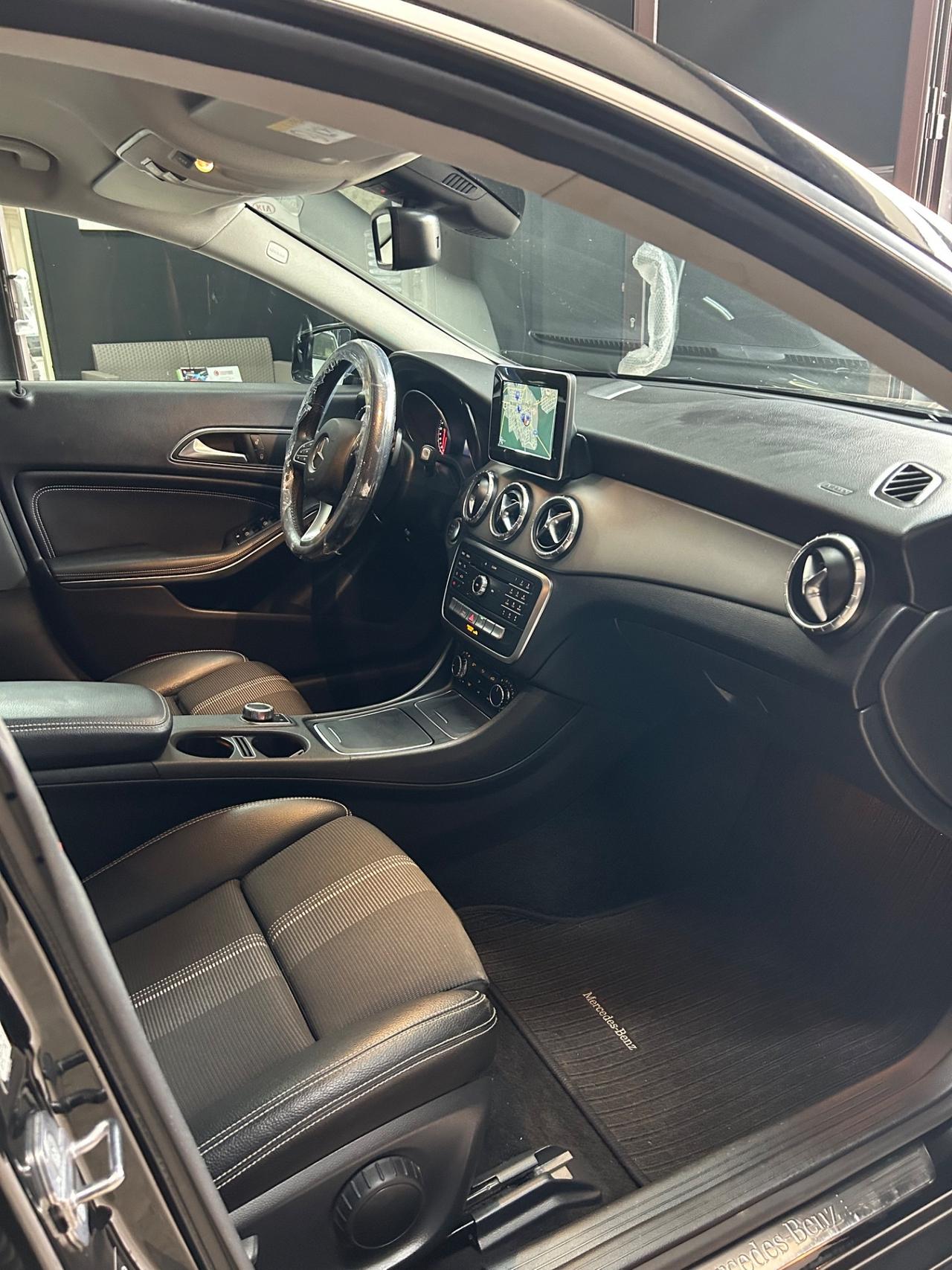 Mercedes-benz CLA 200 d S.W. Automatic Executive