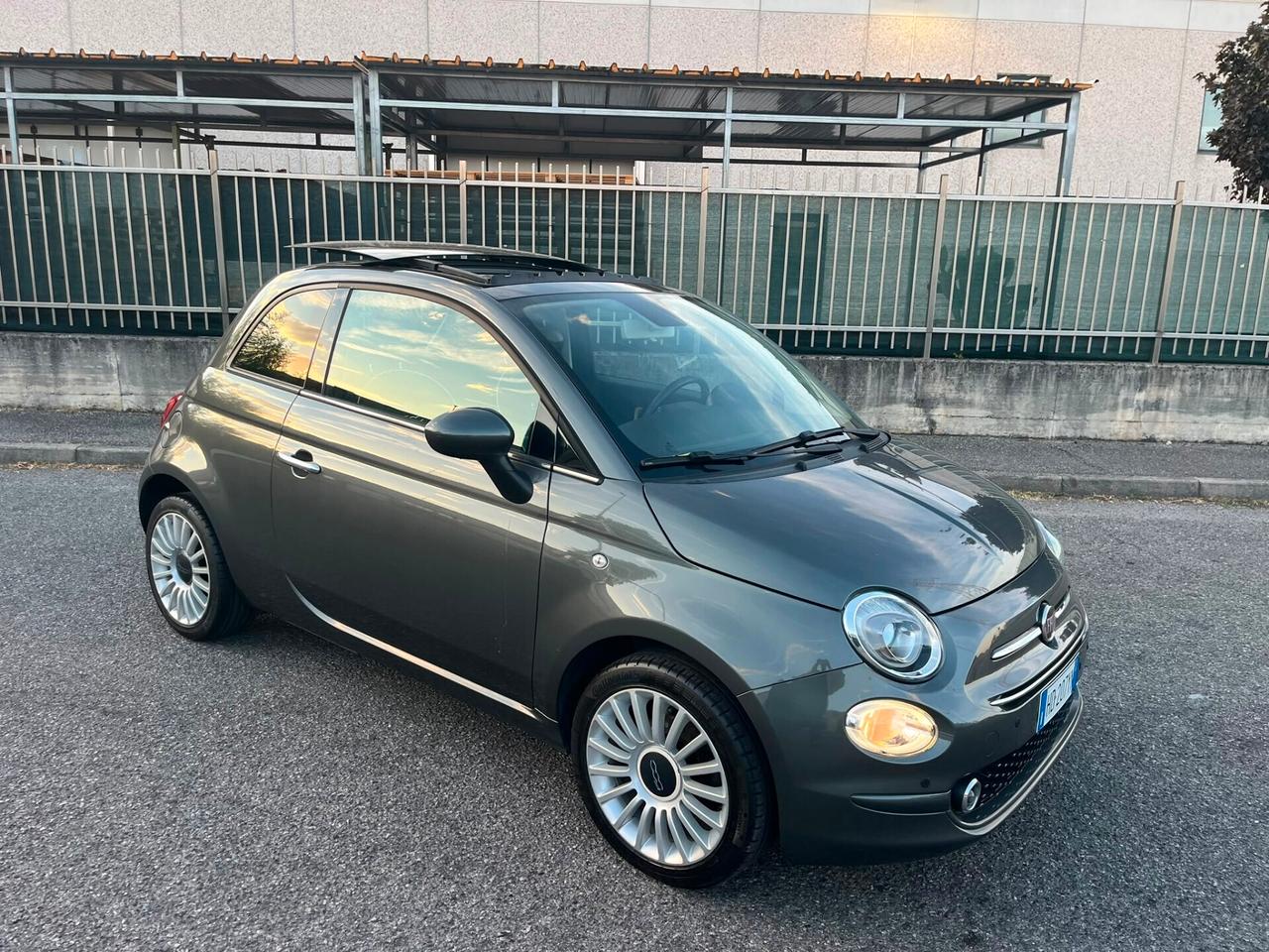 STUPENDA FIAT 500 CON TETTO APRIBILE