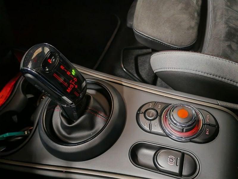 MINI Countryman Cooper SD ALL4 Automatica Hype | TETTO APRIBILE