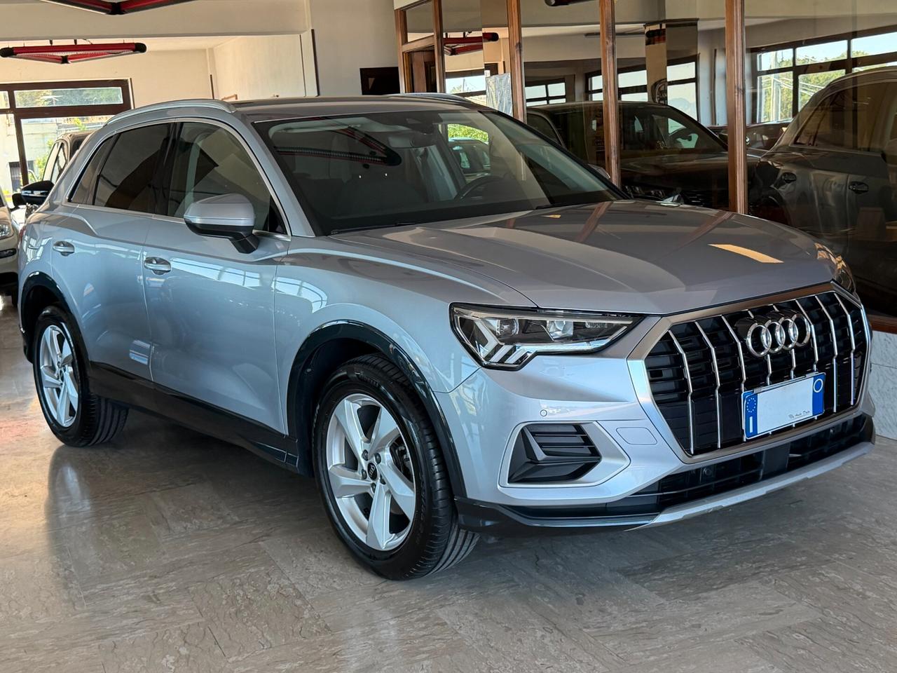 Audi Q3 35 2.0 TDI 150 cv. S Tronic BUSINESS ADVANCED