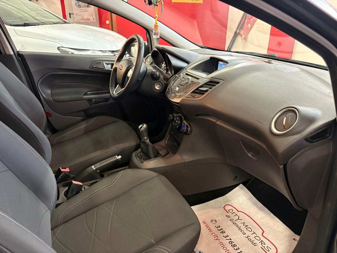 Ford Fiesta 1.5 TDCi 75CV 5 porte Business