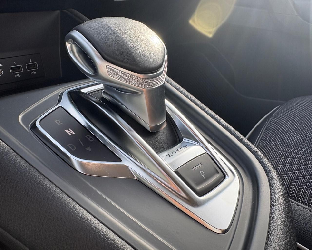 Renault Captur Plug-in Hybrid E-Tech 160 CV Intens
