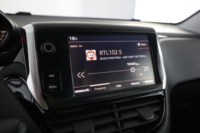 PEUGEOT 2008 2008 BlueHDi 100 S&S Active
