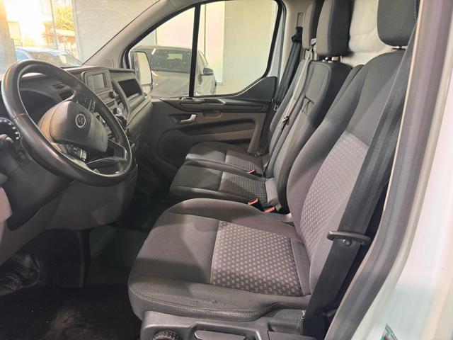 FORD Transit Custom 320 2.0 EcoBlue 130 PL Furgone Titanium