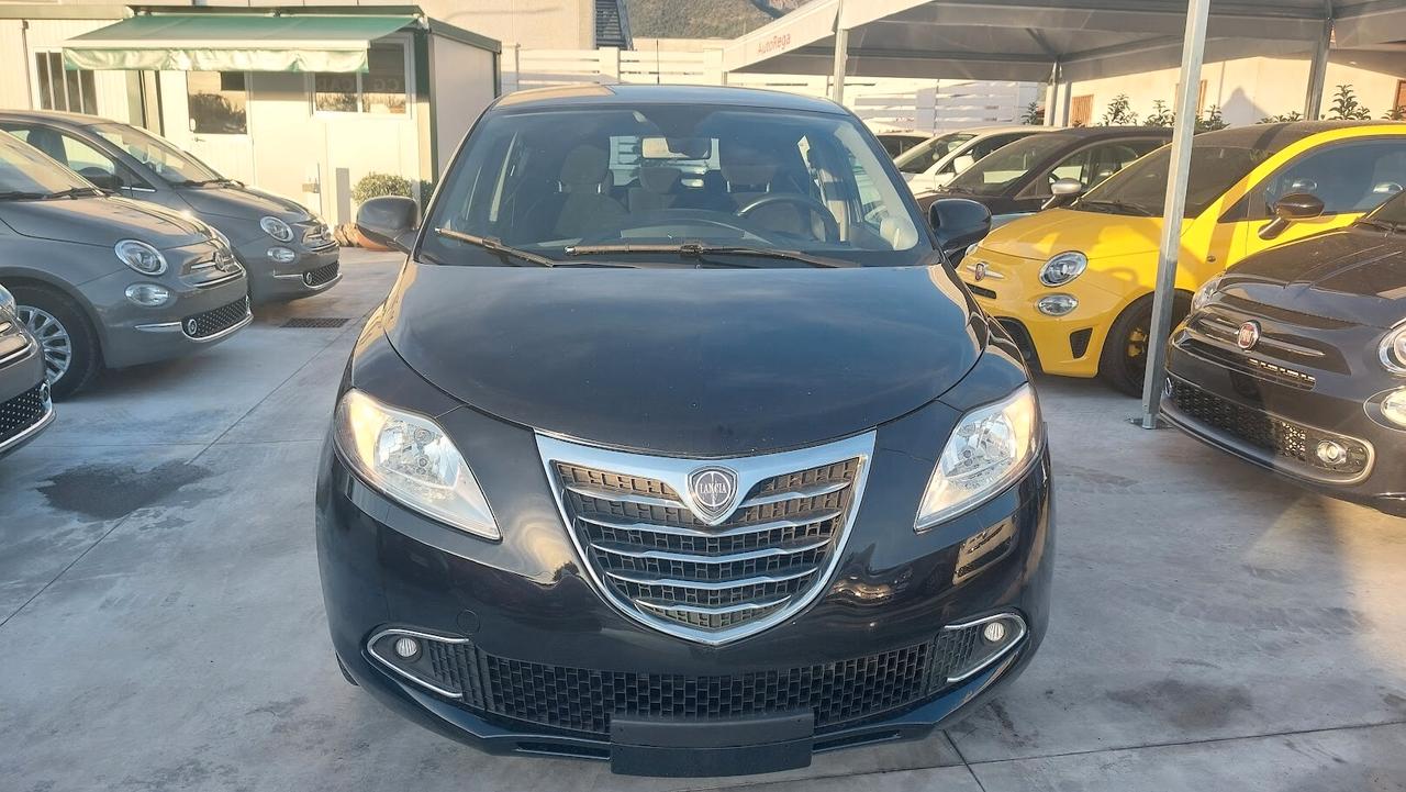 Lancia Ypsilon 1.2 69 CV 5 porte 2014