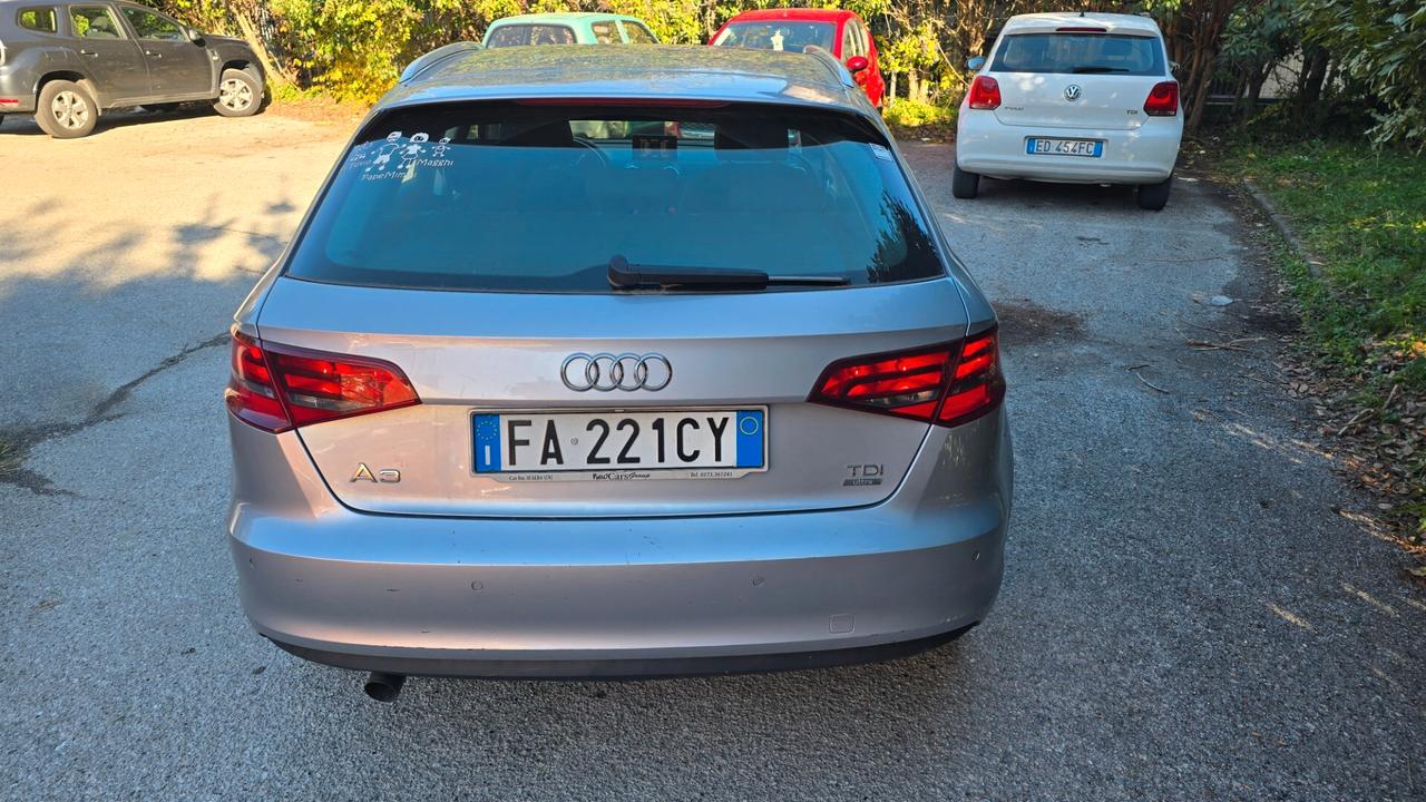 Audi A3 SPB 1.6 TDI ultra Attraction