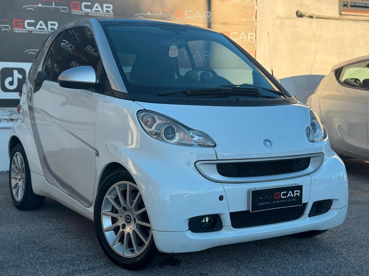 Smart ForTwo 1000 52 kW MHD coupé passion