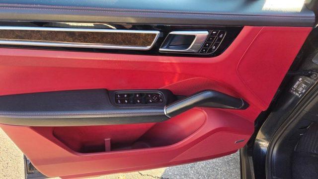 PORSCHE Cayenne 3.0 V6 PERMUTE STRAFULL LISTINO 135.000 EURO