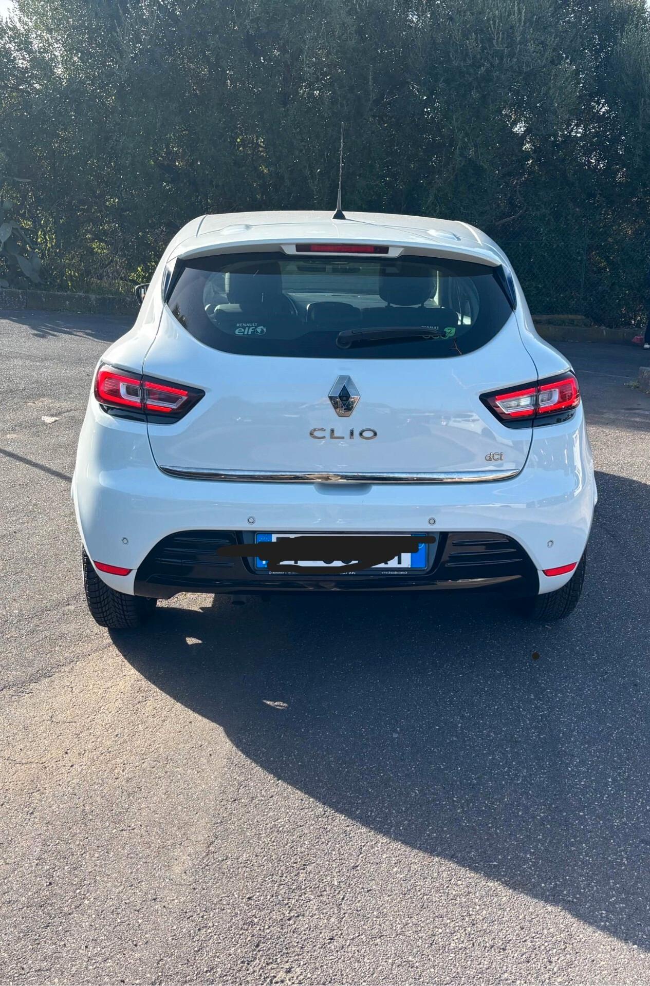 Renault Clio dCi 8V 90CV EDC Start&Stop 5 porte Energy Intens