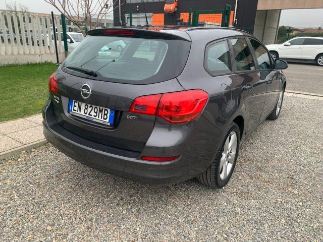 OPEL Astra 1.7 CDTI 110CV Sports Tourer Cosmo