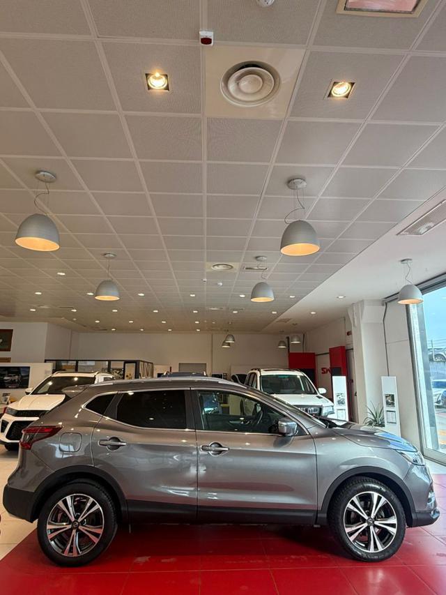 NISSAN Qashqai 1.6 dCi 2WD N-Connecta