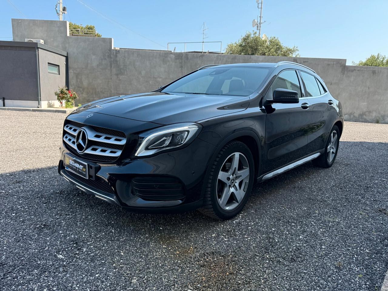 Mercedes GLA 200 d Automatic 4MATIC Premium — AMG Line