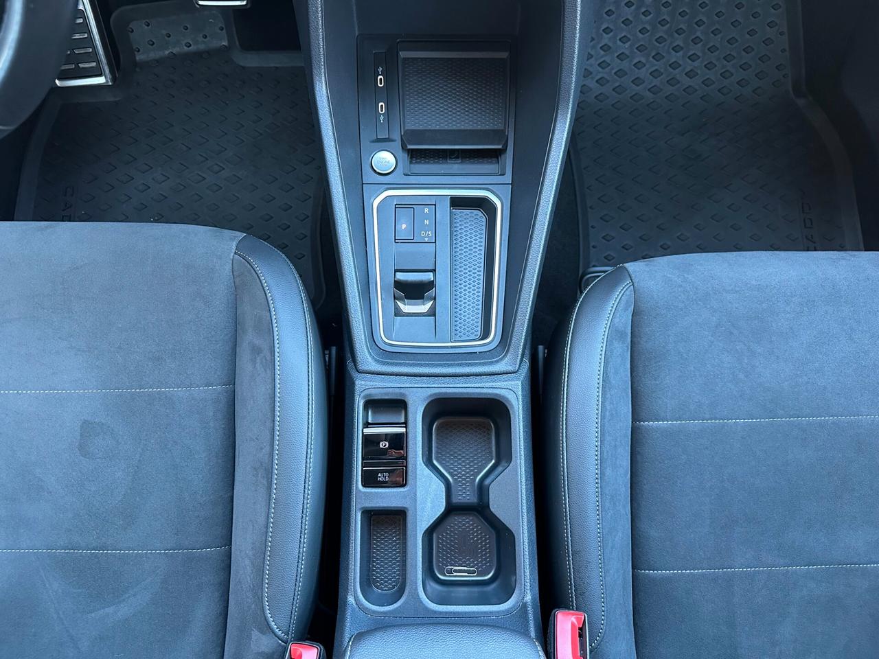 Volkswagen Caddy 2.0 TDI 122 CV DSG Style