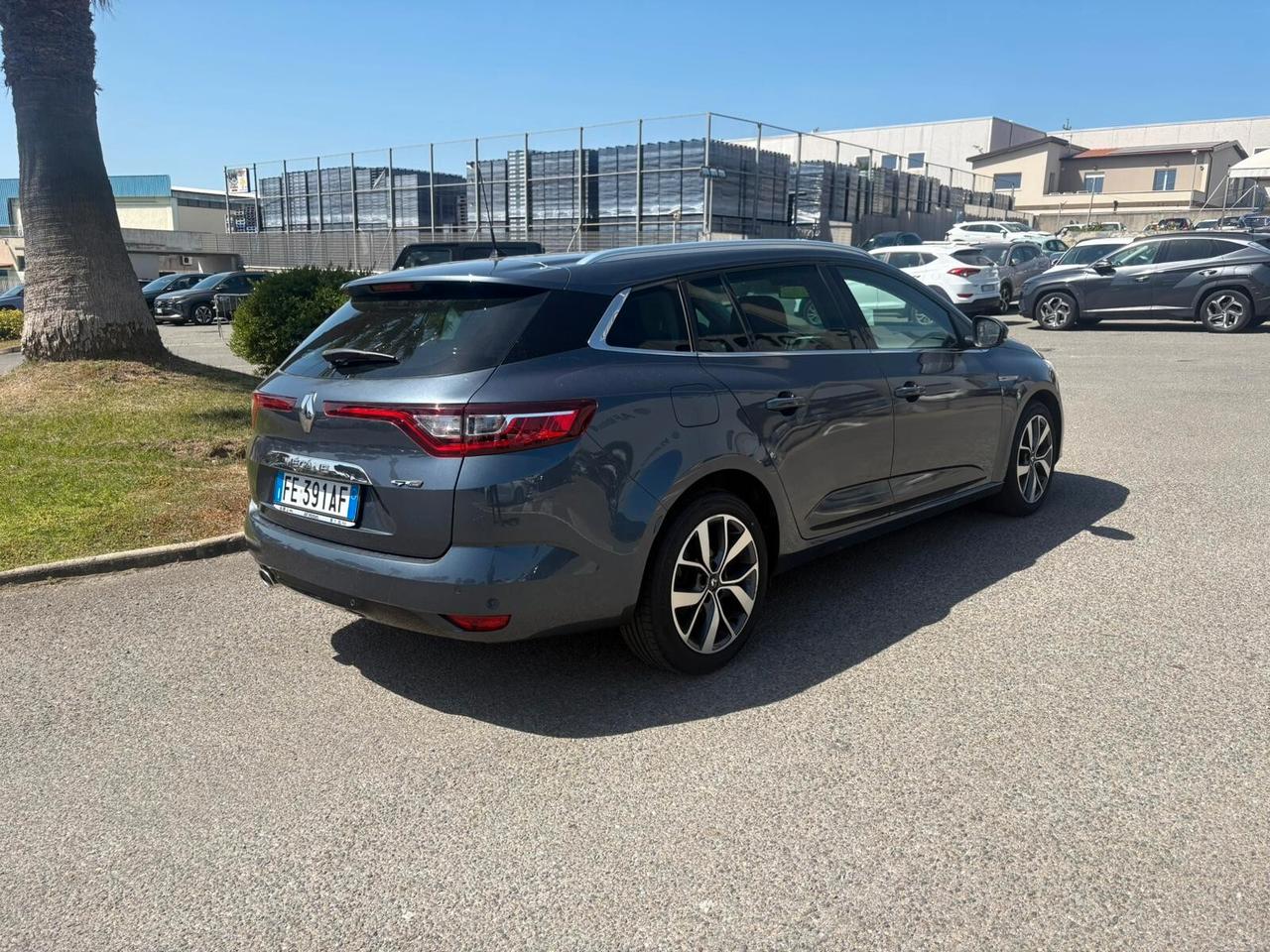 Renault Megane Mégane dCi 8V 110 CV EDC Energy Bose