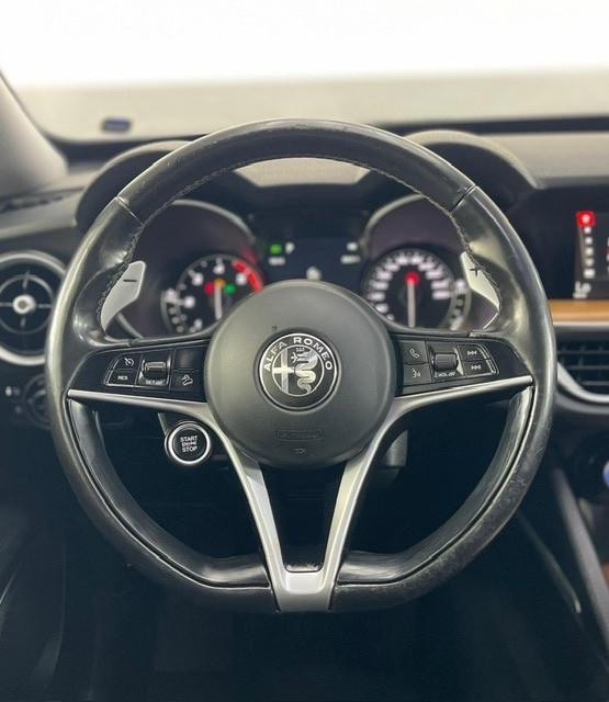 Alfa Romeo Stelvio 2.2 Turbodiesel 210 CV AT8 Q4 super