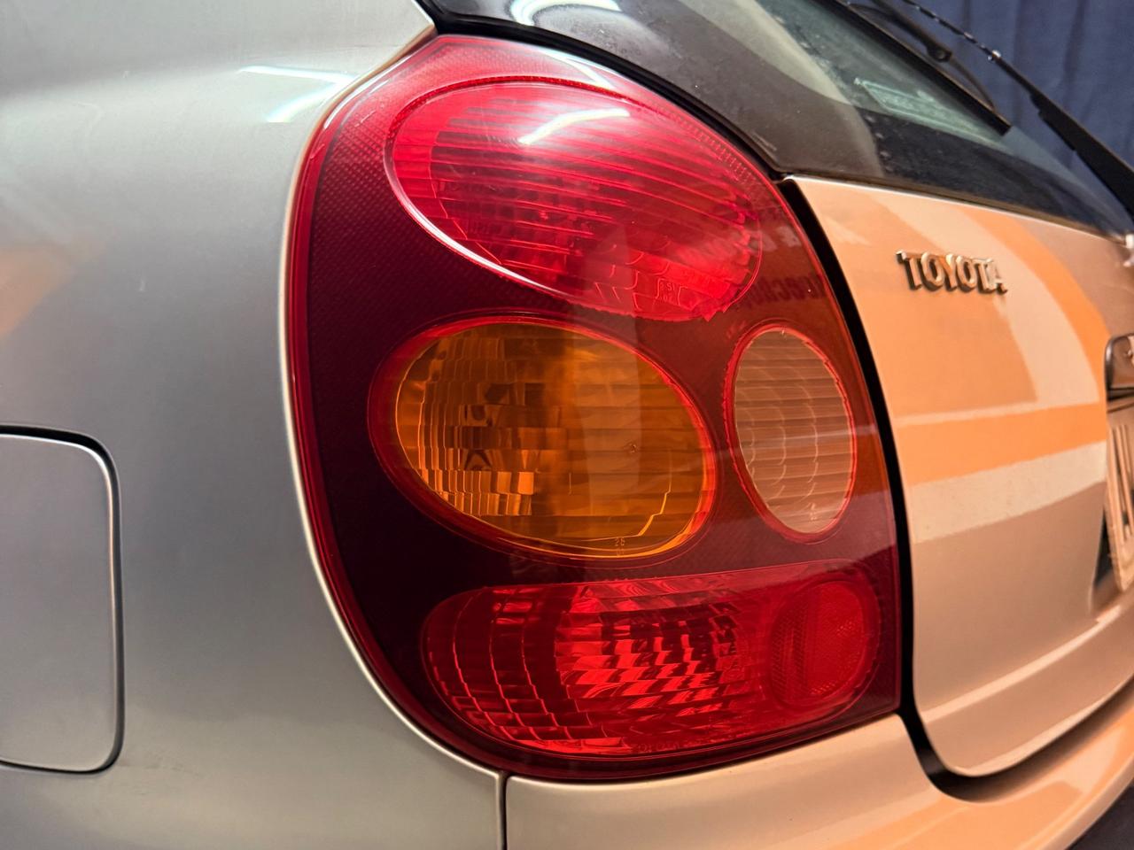 MERAVIGLIOSA TOYOTA COROLLA CON SOLI 72.565 KM