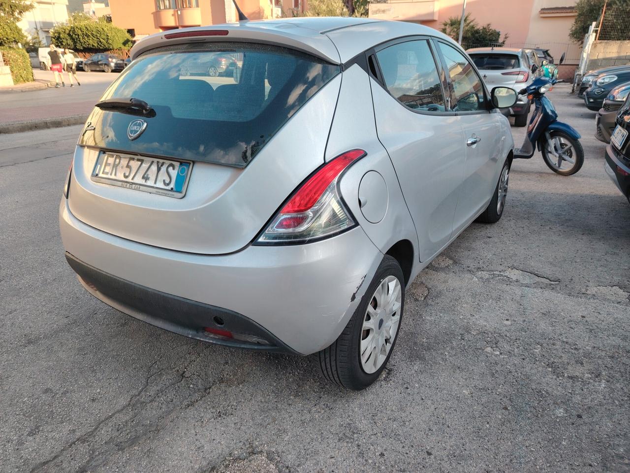 Lancia Ypsilon 1.3 MJT 16V 95 CV 5 porte S&S Gold