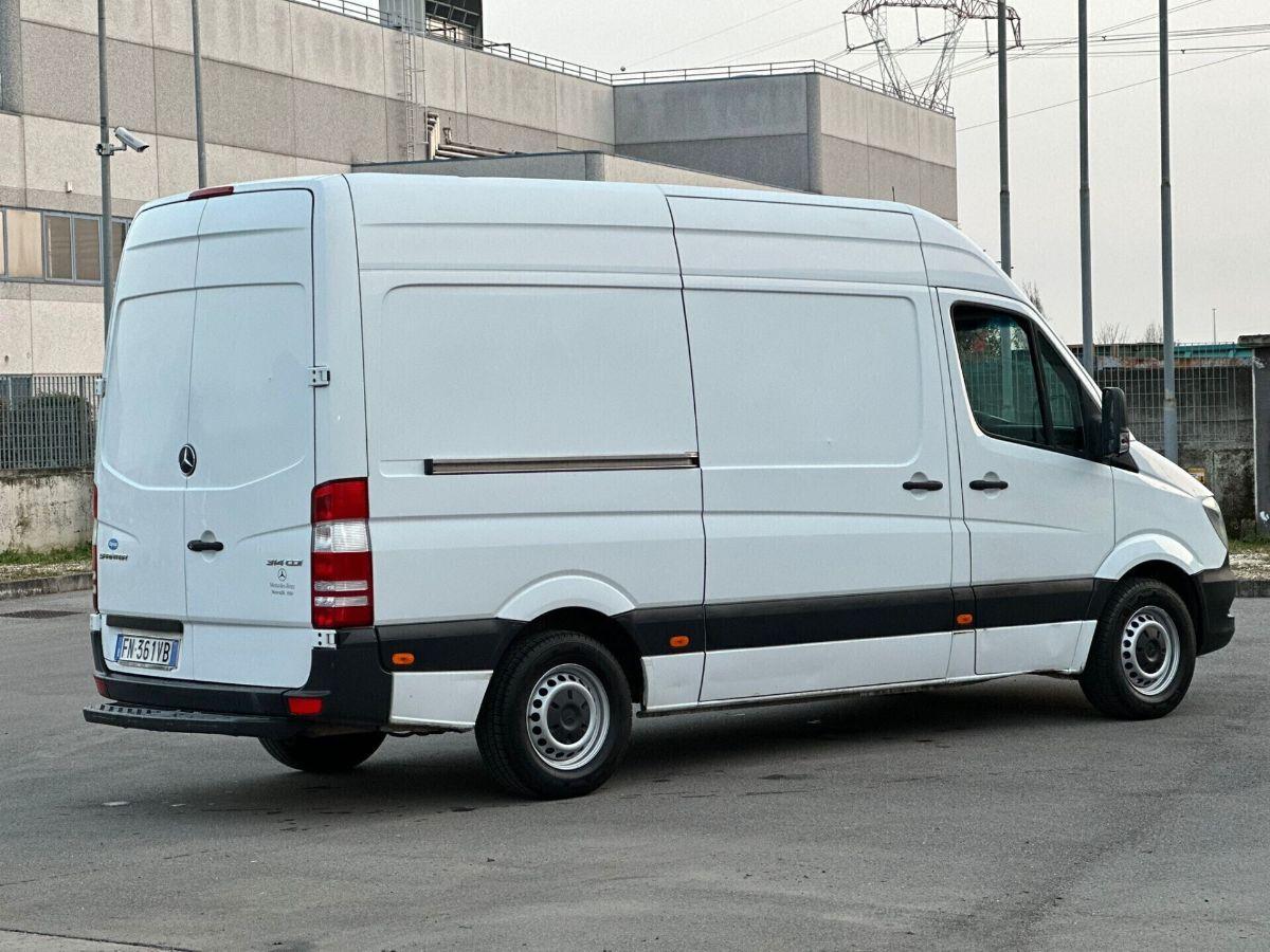 MERCEDES-BENZ SPRINTER MERCEDES F37-35 314 CDI EXECUTIVE