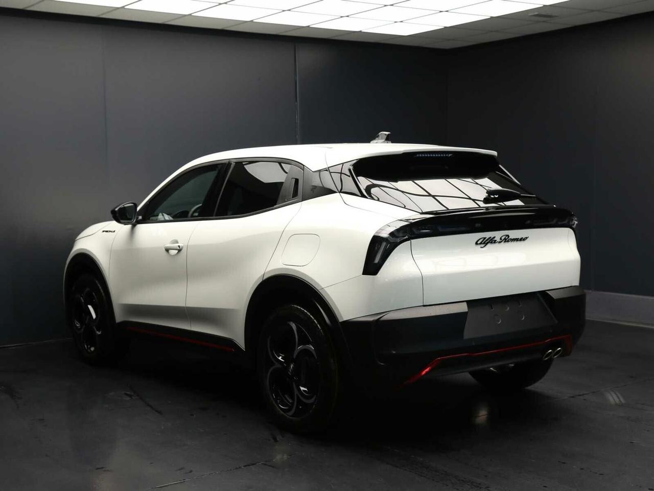 Alfa Romeo Junior Hybrid eDCT6 Speciale km0