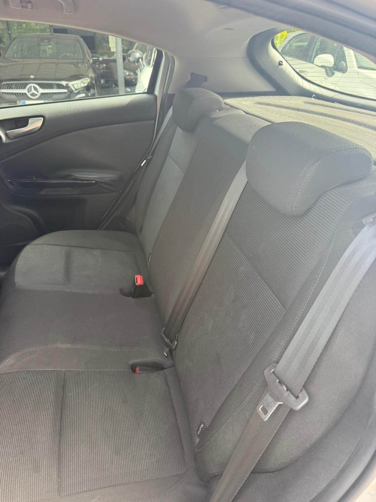 Alfa Romeo Giulietta 1.6 JTDm-2 105 CV Distinctive