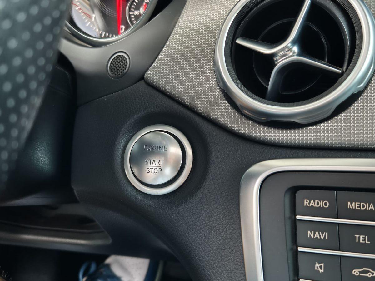 MERCEDES - Classe GLA - GLA 200 d Automatic 4Matic Sport-Tetto Apribile