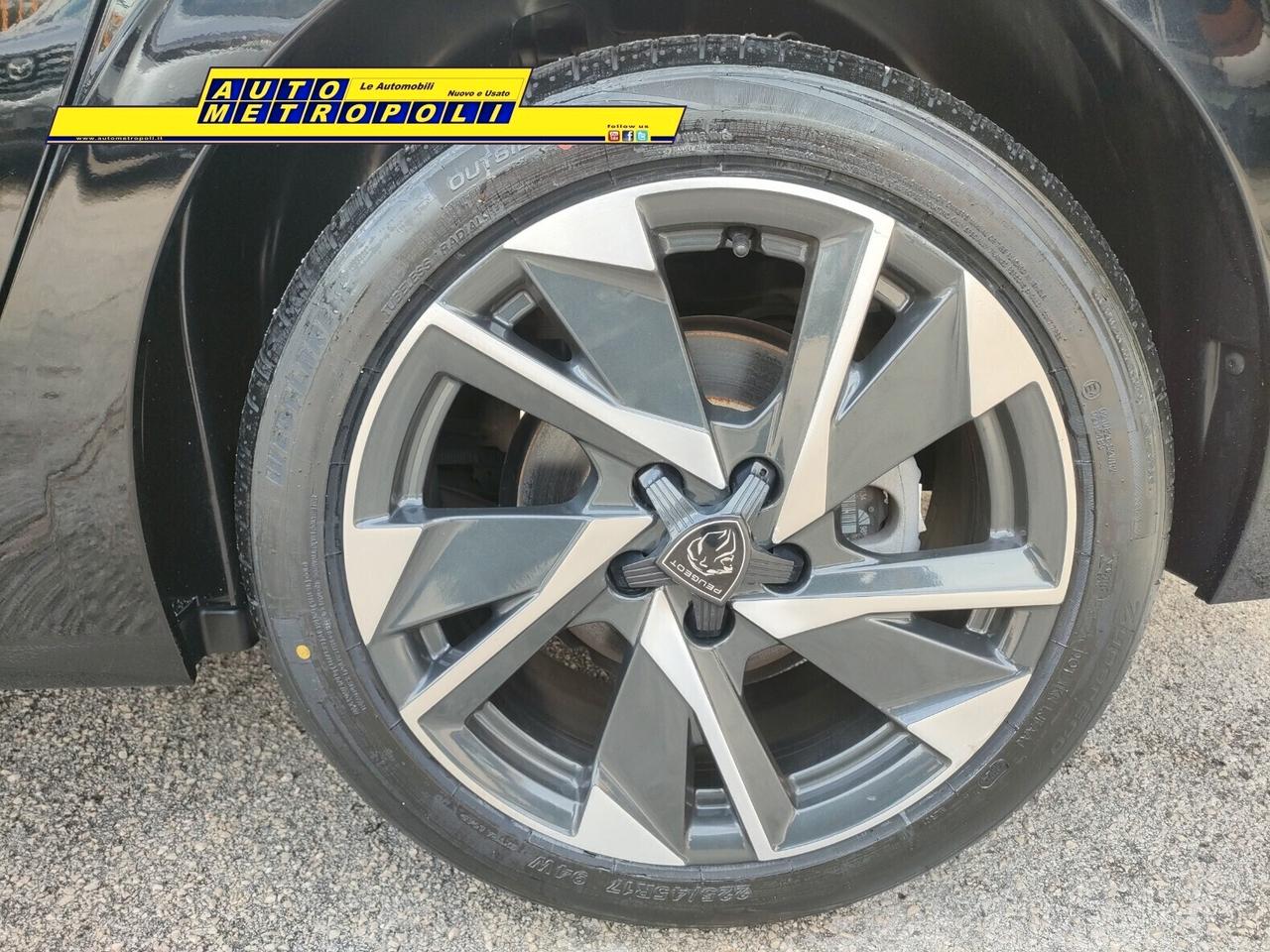 Peugeot 308 1.5 BlueHDi EAT8 Allure (Berlina)