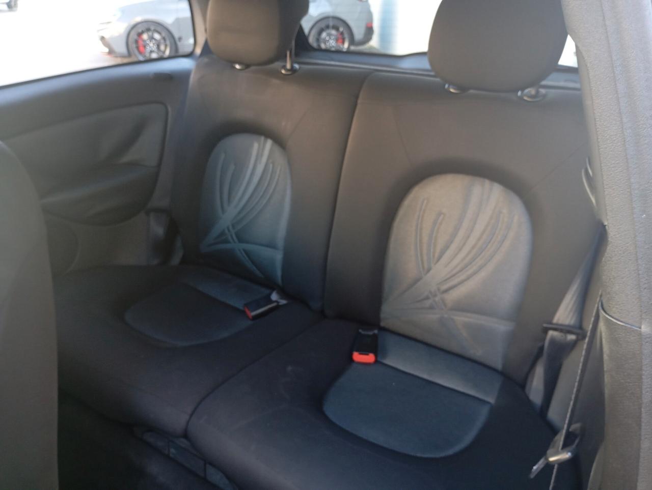 Lancia Ypsilon 1.2 Oro Giallo