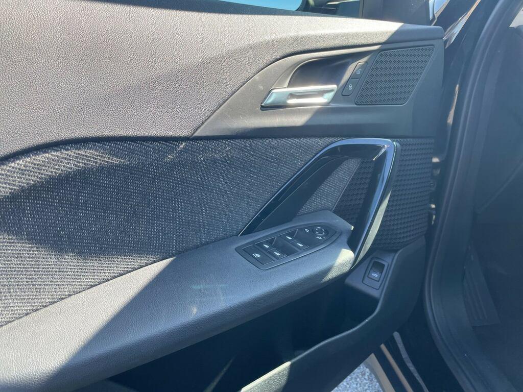 BMW X1 18 i sDrive DCT