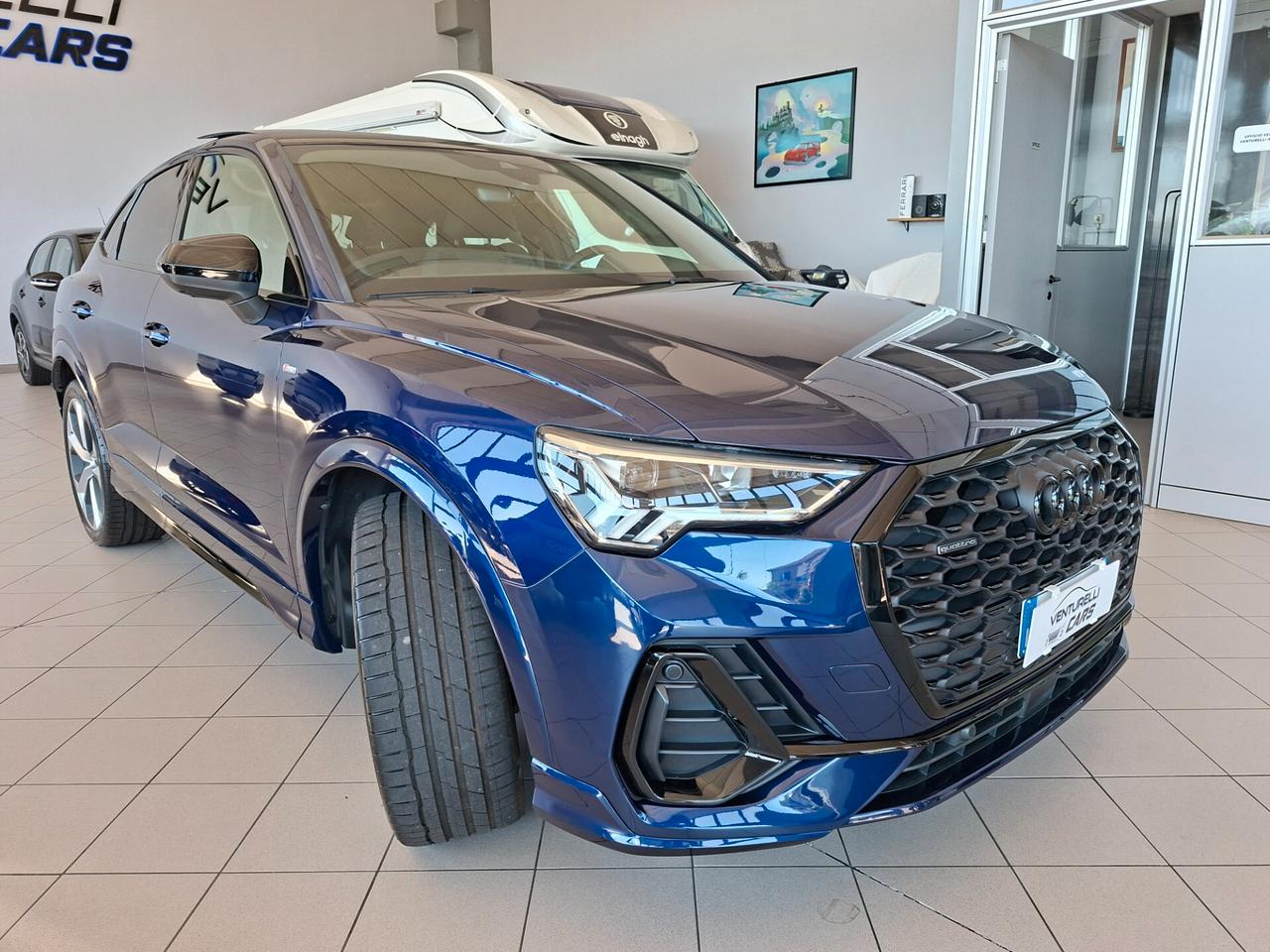 Audi Q3 SPB 35 TDI quattro S tronic line edition CON TETTO