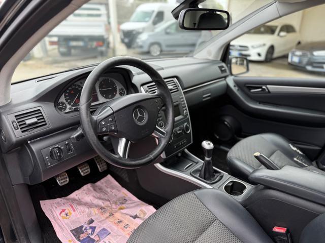 MERCEDES-BENZ B 180 CDI Sport