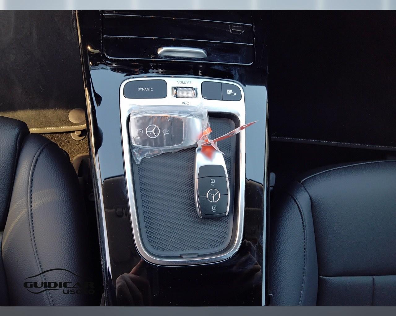 Mercedes-Benz Classe A - W177 2023 - A 180 d Progressive Advanced auto