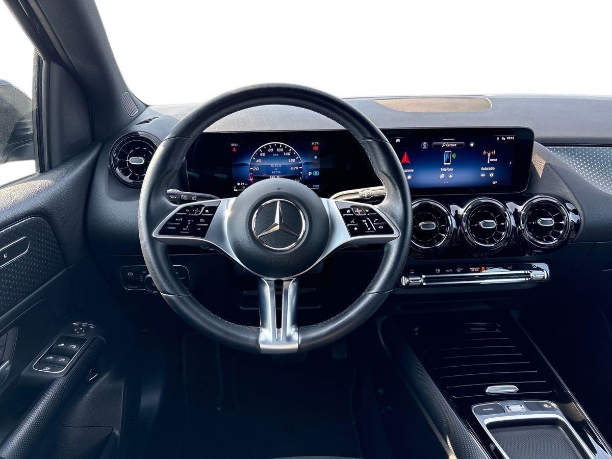 Mercedes-Benz B 180 Advanced auto